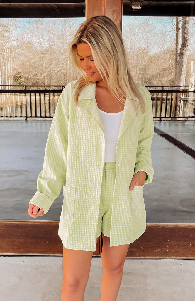 Hallie Oversized Seersucker Blazer - Southern Trends Boutique 